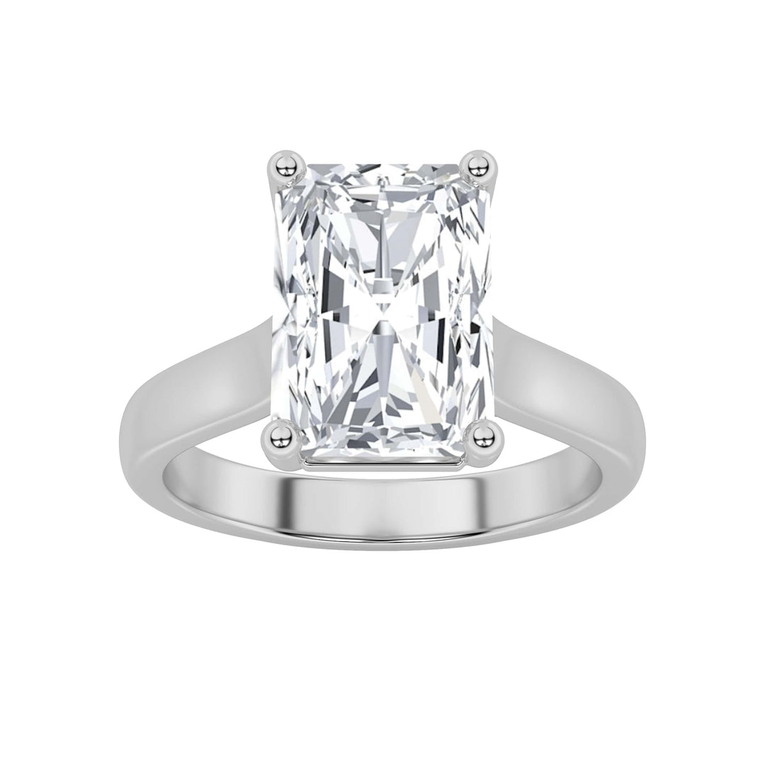 Radiant Cut Solitaire in White Gold