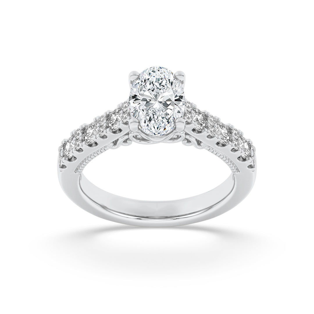 Carved Vintage Filigree Band — Women's