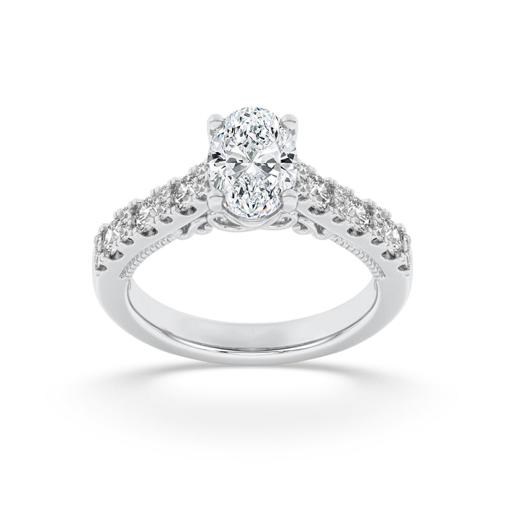 Carved Vintage Filigree Band — Women&