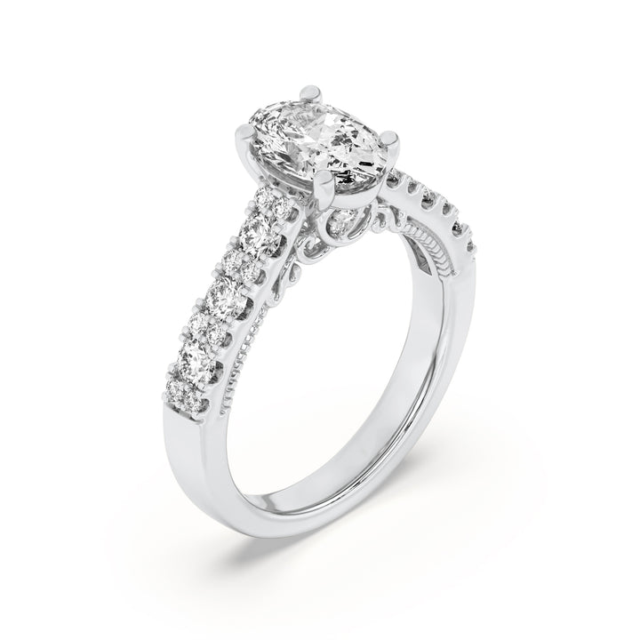 Carved Vintage Filigree Band — Women&