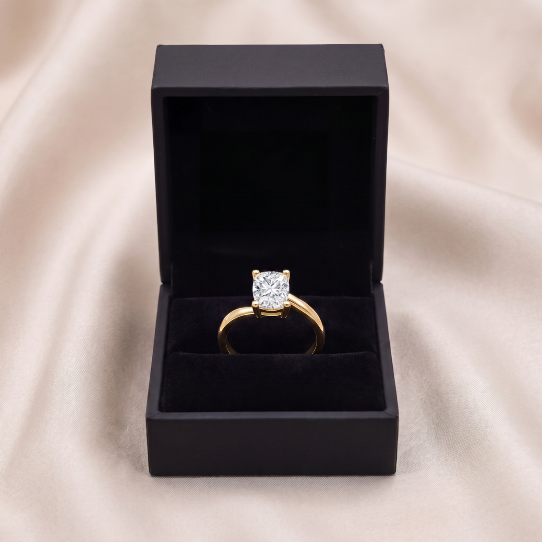 Asscher Cut Solitaire — Vintage