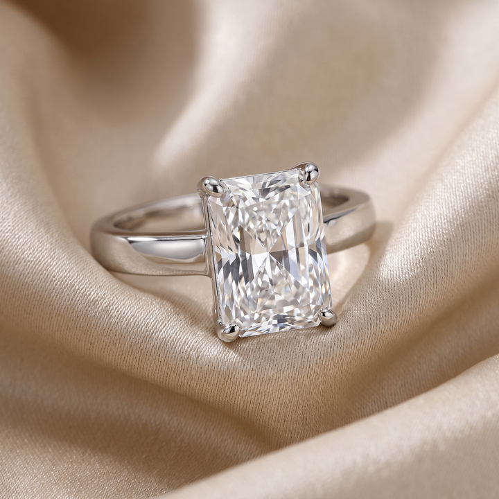Radiant Cut Solitaire